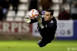 开云体育下载-皇马客场失利！防线漏洞暴露，进攻乏力()