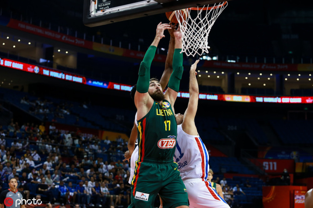 开云体育官网-英格兰客场大胜立陶宛，积分榜攀升()  第1张