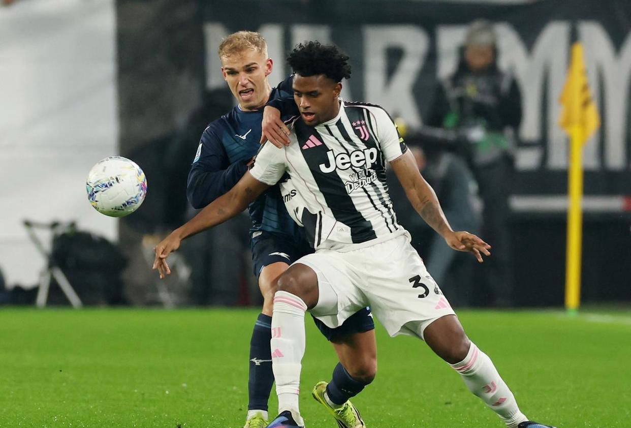 开云体育官网-拉齐奥击败尤文图斯，继续保持领先位置()  第2张