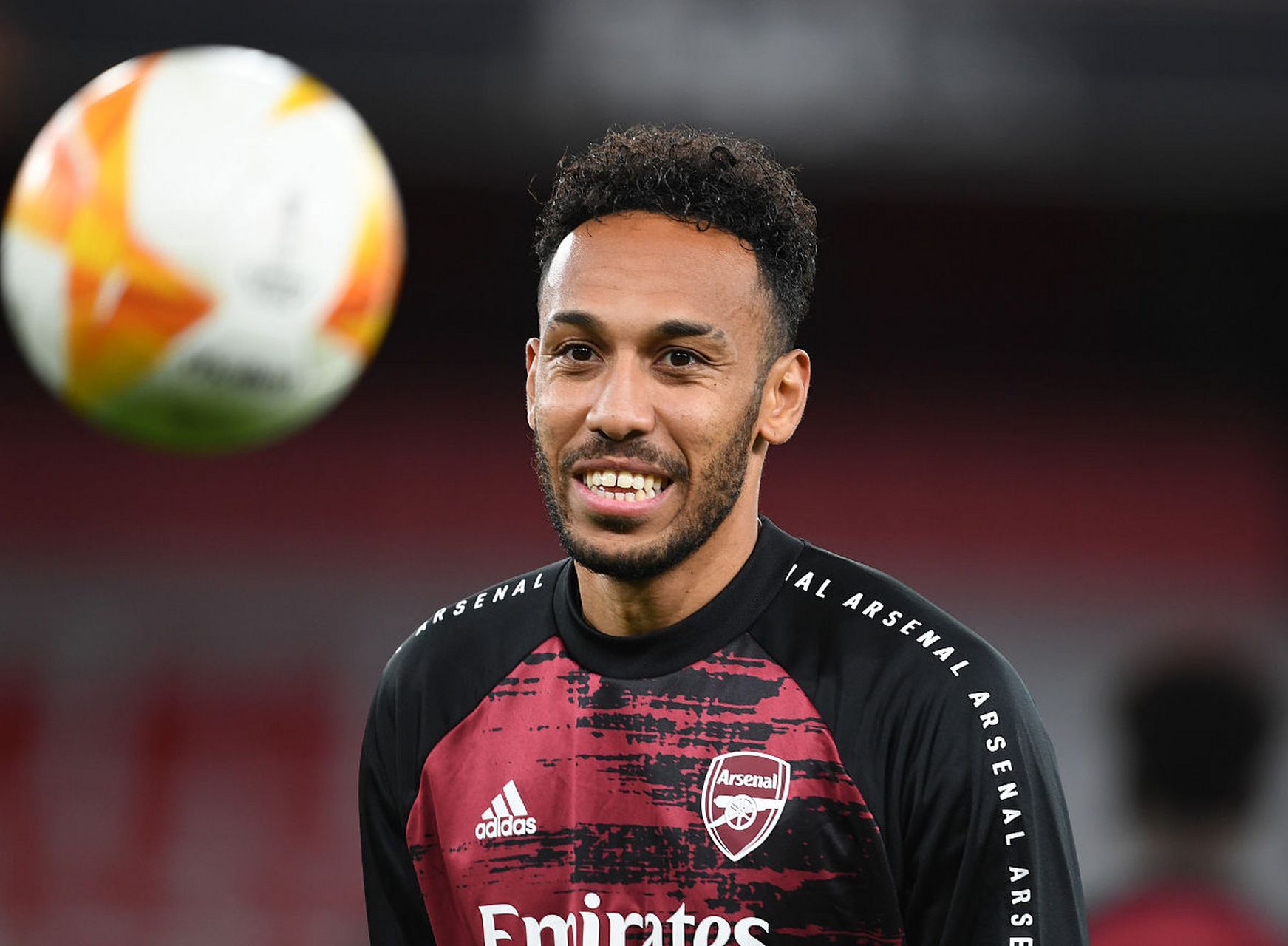 kaiyun-阿森纳前锋奥巴梅杨爆发进球危机()  第1张