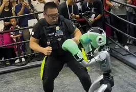 开云体育-火药味十足：球场上的对决异常激烈，局面扑朔迷离()  第1张